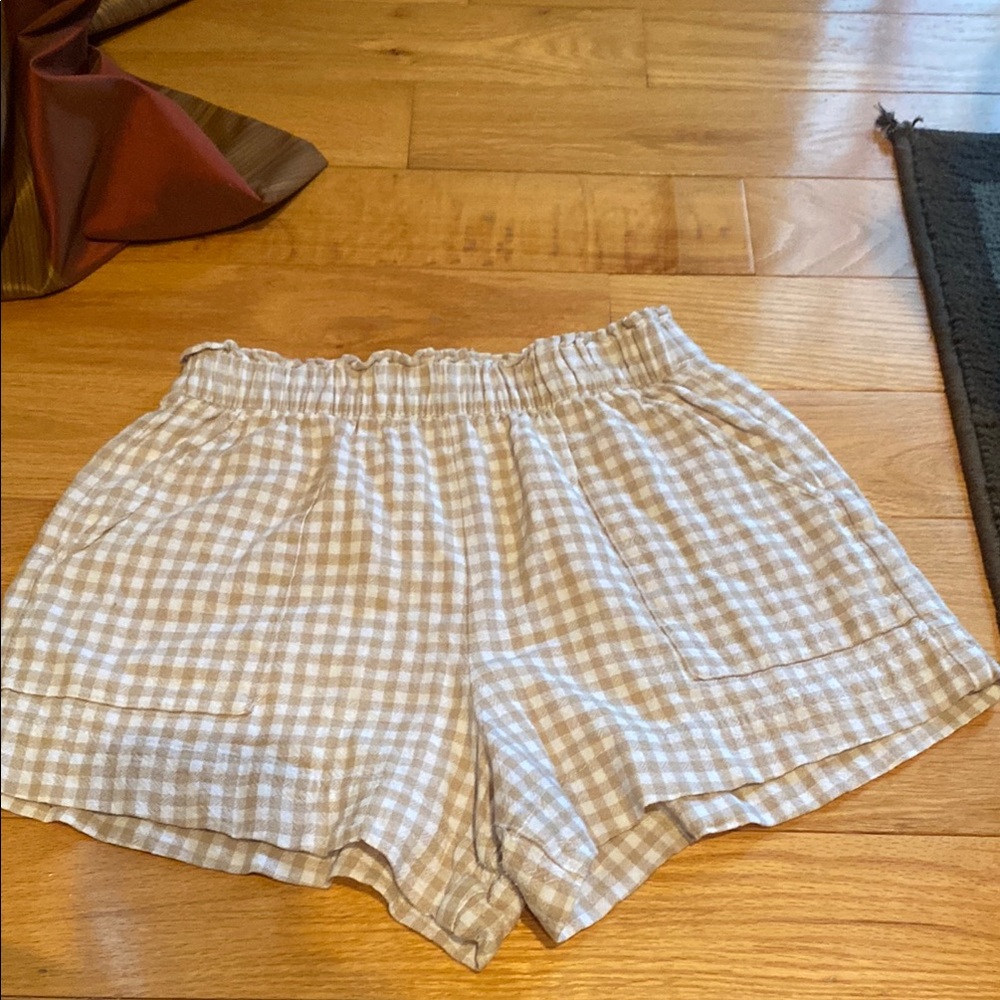 Abercrombie & Fitch High Waist Tan and White Gingham Shorts